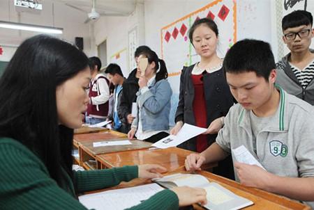 自主招生自薦信如何寫(xiě)才能脫穎而出