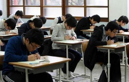 高考分?jǐn)?shù)與平時考試分?jǐn)?shù)大概會差多少分呢？