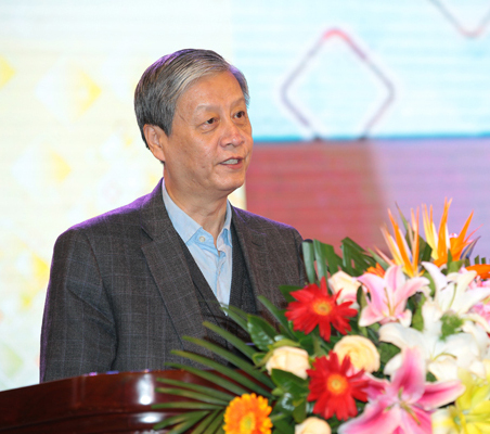 鐘秉林：保持教育改革政策的持續(xù)性